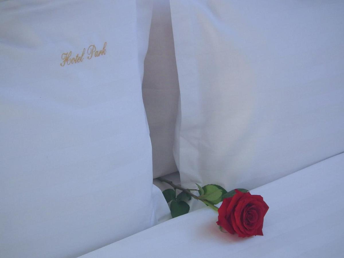Park Luxury Rooms Предял Экстерьер фото